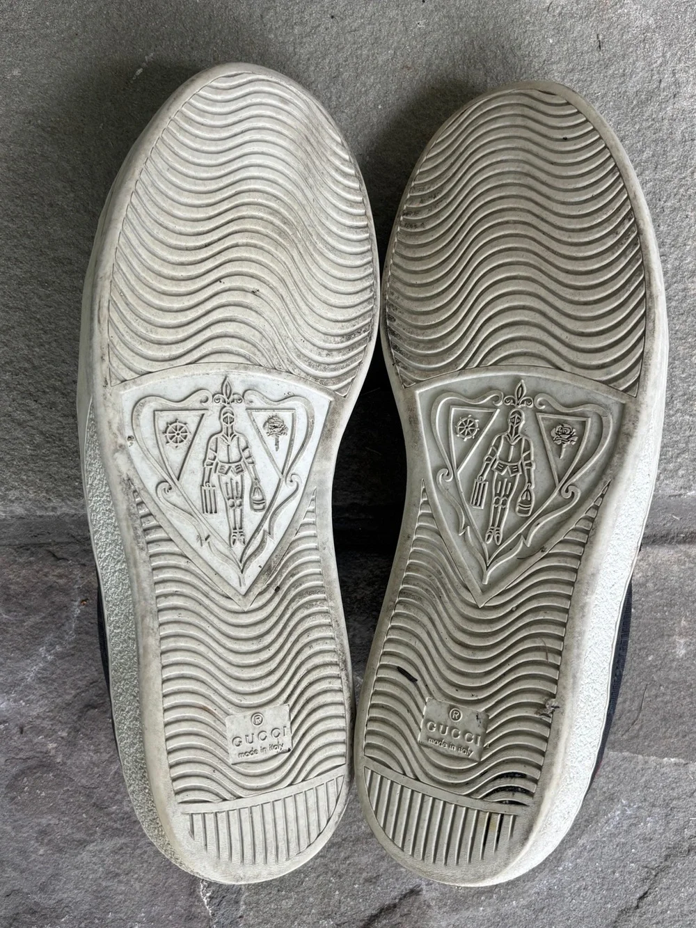 Gucci Ace GG Supreme Black Runway Sneakers🔥